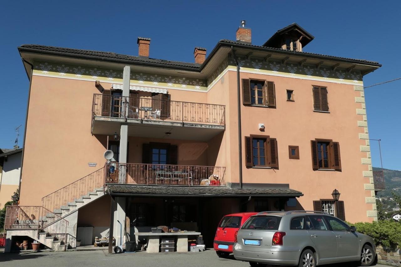 Casa Vacanze Valle D'Aosta - Maison Lugon Экстерьер фото
